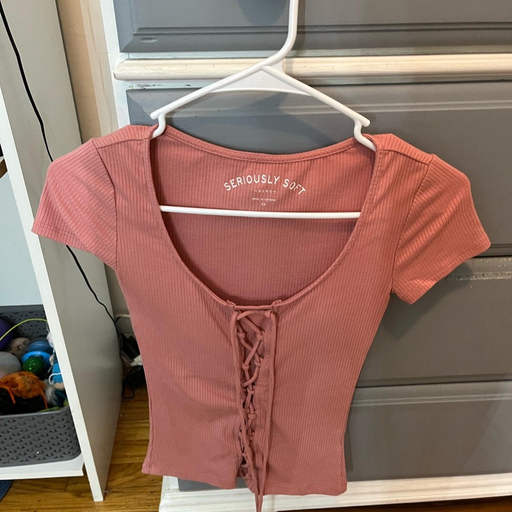 Pink lace up shirt, size xs, Aero